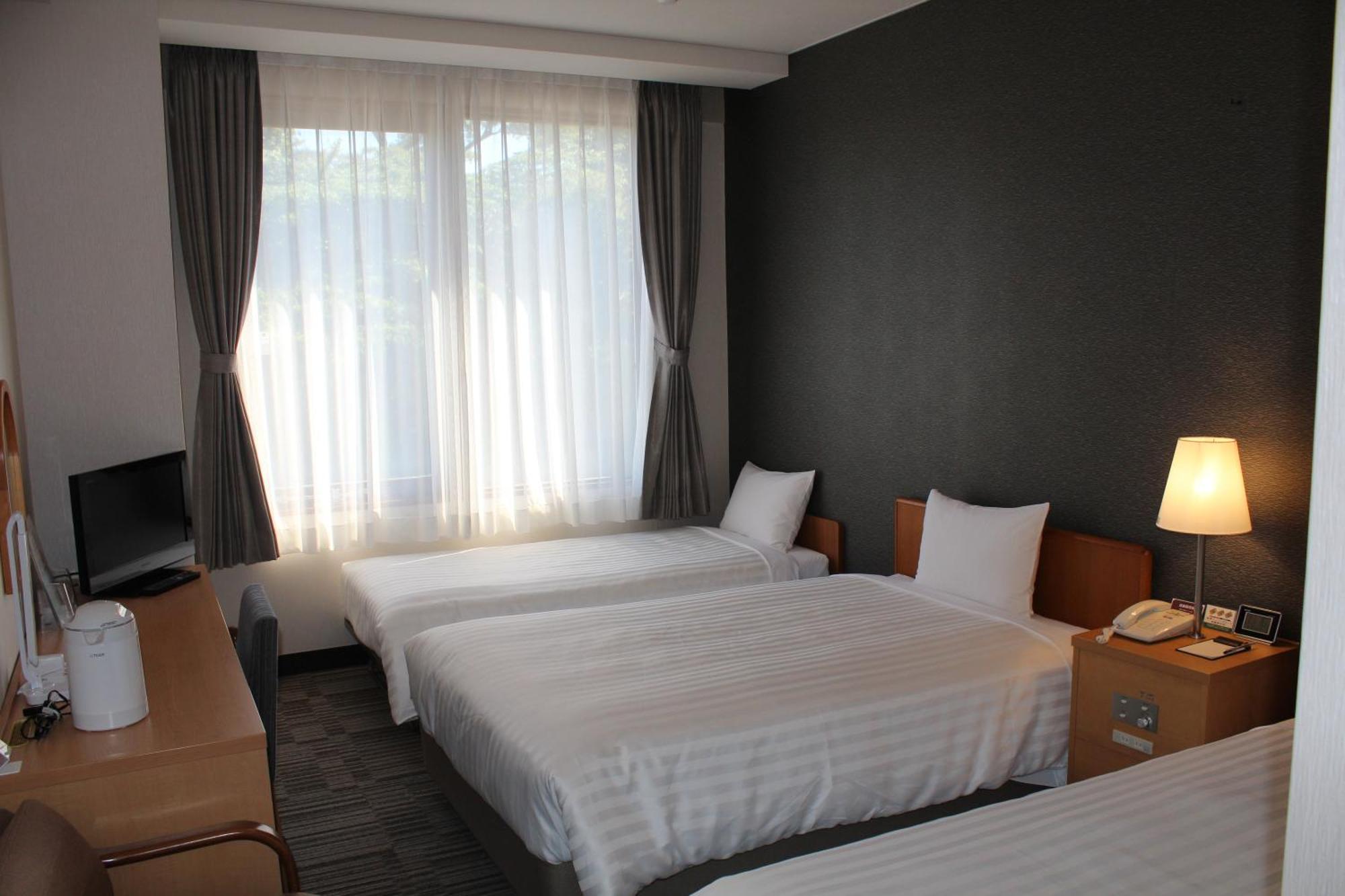 Hotel Kanazawa Kenrokusou Экстерьер фото